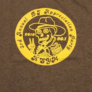 Sugar skull retro Radio station T shirt adult Small